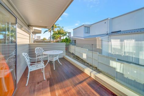 Photo of property in 41 Aberdeen Road, Castor Bay, Auckland, 0620