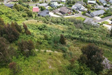 Photo of property in 78-96 Kakariki Grove, Waikanae, 5036