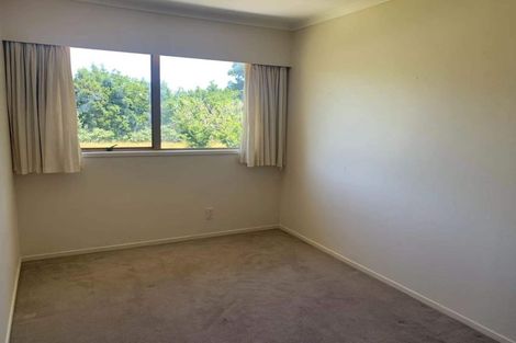 Photo of property in 12 Sinton Road, Hobsonville, Auckland, 0618