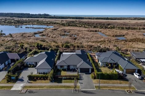 Photo of property in 24 Pegasus Main Street, Pegasus, 7612