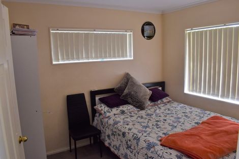 Photo of property in 27 Carrick Glen Avenue, Flat Bush, Auckland, 2019