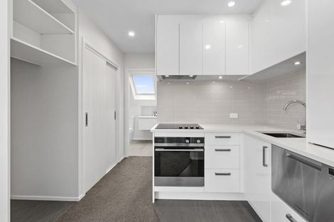 Photo of property in 28a Seine Road, Forrest Hill, Auckland, 0620