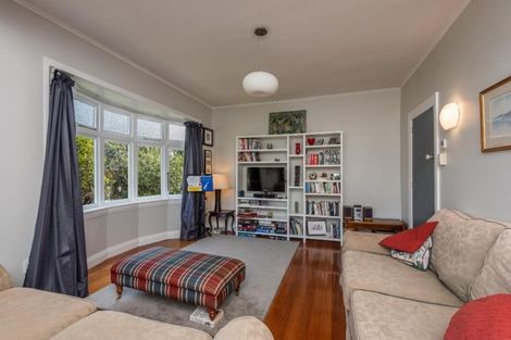Photo of property in 43 Kano Street, Karori, Wellington, 6012