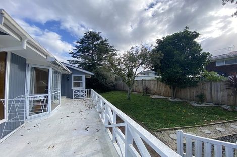 Photo of property in 26 Wycherley Drive, Bucklands Beach, Auckland, 2014