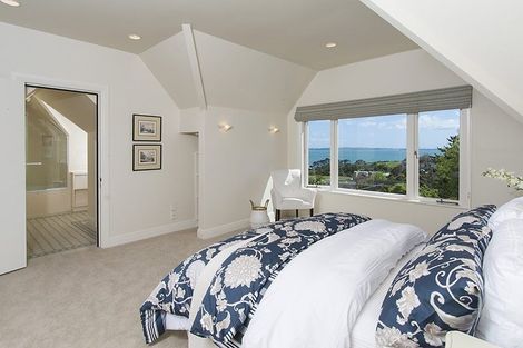 Photo of property in 122 Macleans Road, Bucklands Beach, Auckland, 2014