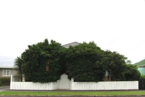Photo of property in 41a Fir Street, Waterview, Auckland, 1026