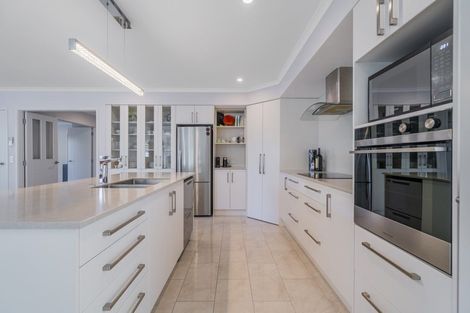 Photo of property in 7 Acacia Court, Whitianga, 3510