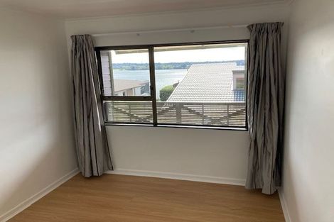 Photo of property in 1/24 Falstaff Place, Half Moon Bay, Auckland, 2012