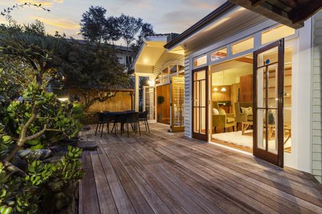 Photo of property in 16 Ridings Road, Remuera, Auckland, 1050
