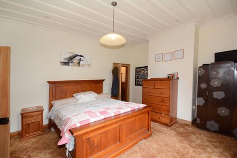 Photo of property in 27 Brough Street, Palmerston, 9430