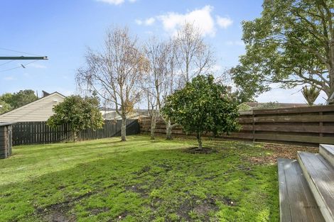 Photo of property in 26 Waitaki Street, Henderson, Auckland, 0612