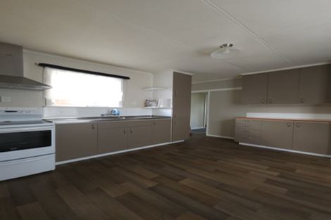 Photo of property in 17 Lytton Street, Feilding, 4702