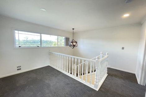 Photo of property in 4 Olwyn Place, Greenhithe, Auckland, 0632