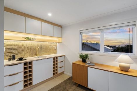 Photo of property in 14 Egremont Street, Belmont, Auckland, 0622