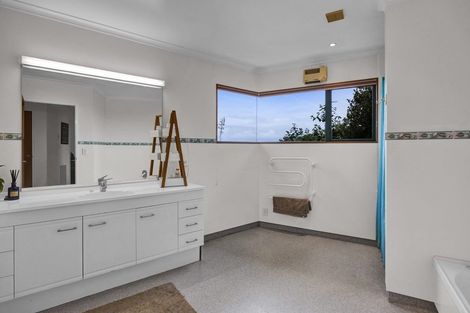 Photo of property in 50 Denby Road, Hawera, 4672