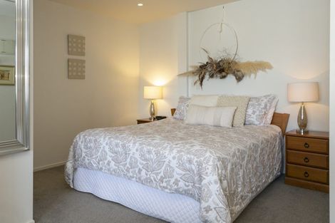 Photo of property in 7/2 Lowell Place, Waipahihi, Taupo, 3330