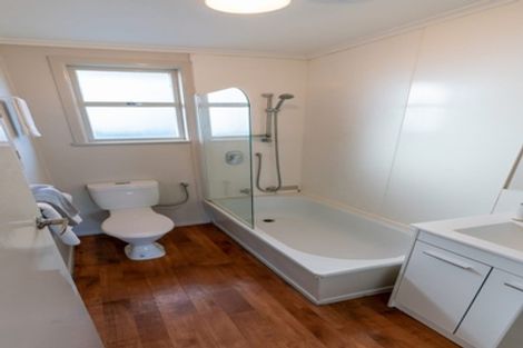 Photo of property in 1/15 Mays Road, Onehunga, Auckland, 1061