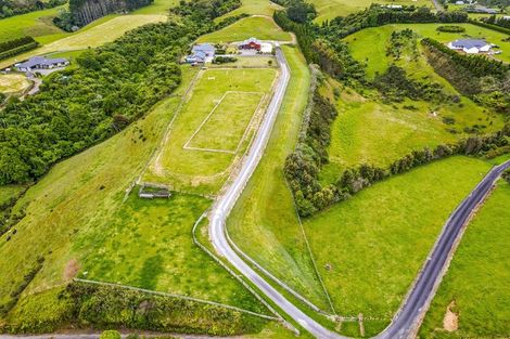 Photo of property in 292a Plymouth Road, Koru, New Plymouth, 4374