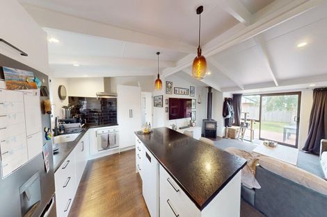 Photo of property in 23 Colonial Place, Kelvin Grove, Palmerston North, 4414