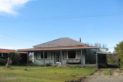 Photo of property in 16 Harper Street, Blackball, 7804