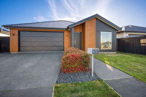 Photo of property in 4/21 Blakes Road, Belfast, Christchurch, 8051