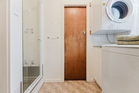 Photo of property in 23a Oranga Street, Marfell, New Plymouth, 4310