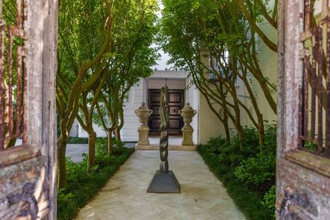 Photo of property in 47 Victoria Avenue, Remuera, Auckland, 1050