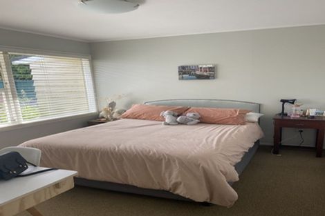 Photo of property in 9 Yacht Place, Bucklands Beach, Auckland, 2012