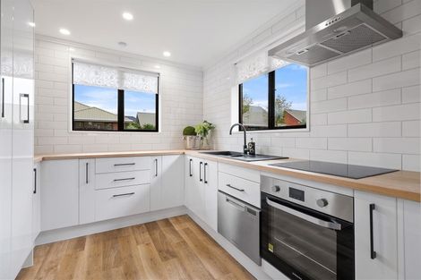 Photo of property in Carmichael Courts, 24/14 Wharenui Road, Upper Riccarton, Christchurch, 8041