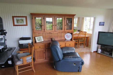 Photo of property in 43 Fookes Street, Waverley, 4510