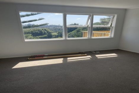 Photo of property in 73 Manuka Road, Bayview, Auckland, 0629