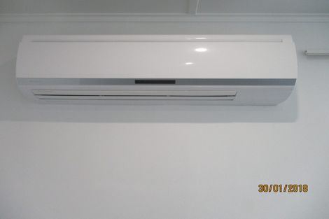 Photo of property in 127 Molesworth Street, Taita, Lower Hutt, 5011