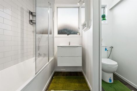 Photo of property in 1/32 Boundary Road, Clover Park, Auckland, 2019