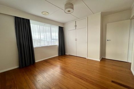 Photo of property in 21 Maple Grove, Maungaraki, Lower Hutt, 5010