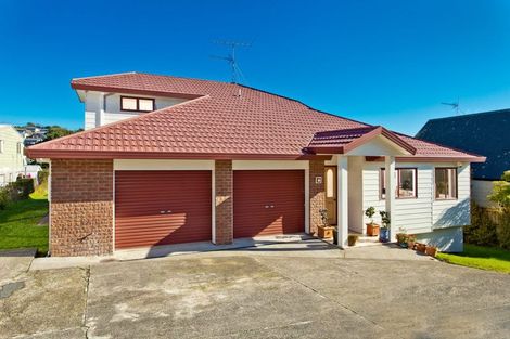 Photo of property in 27 Philson Terrace, Browns Bay, Auckland, 0630