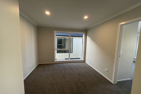 Photo of property in 14 Koreke Close, Kenepuru, Porirua, 5022