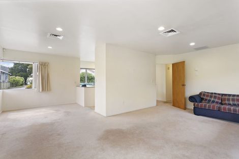 Photo of property in 33 Mains Avenue, Kensington, Whangarei, 0112