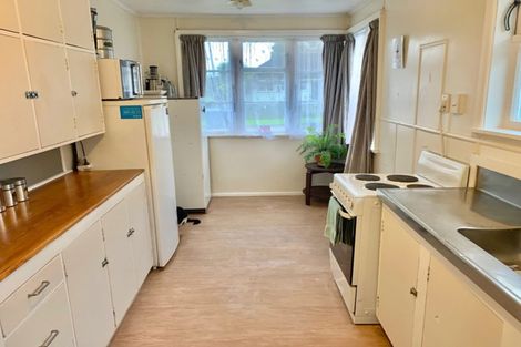 Photo of property in 8 Maire Street, Otaki, 5512