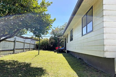 Photo of property in 61 Carrington Avenue, Silverdale, Hamilton, 3216