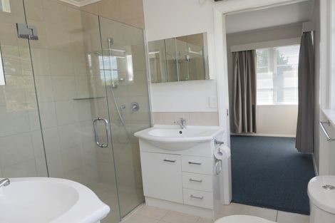 Photo of property in 95 Golf Road, Paraparaumu Beach, Paraparaumu, 5032