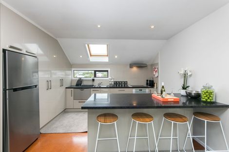 Photo of property in 15 Potatau Street, Grey Lynn, Auckland, 1021