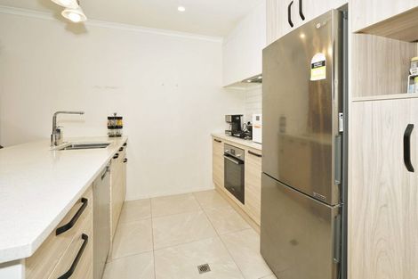 Photo of property in 24 Mistry Place, Harrowfield, Hamilton, 3210