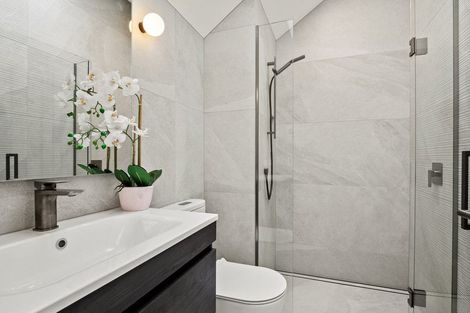 Photo of property in 13 Soudley Court, Jacks Point, Queenstown, 9371