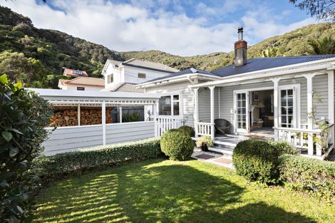 Photo of property in 3 Ngaio Street, Eastbourne, Lower Hutt, 5013