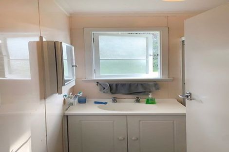 Photo of property in 9 Roband Avenue, Glenfield, Auckland, 0629