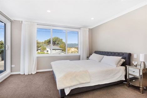 Photo of property in 49 Golf Road, Paraparaumu Beach, Paraparaumu, 5032