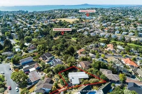 Photo of property in 20 Portobello Place, Torbay, Auckland, 0630