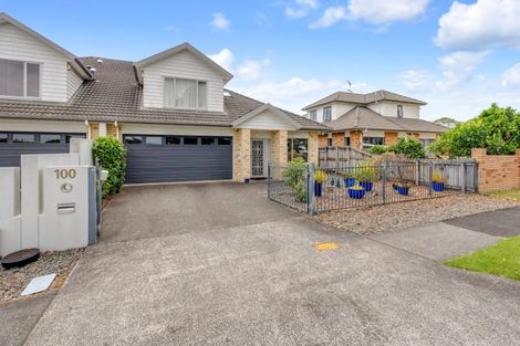 Photo of property in 100 Howe Street, Howick, Auckland, 2014