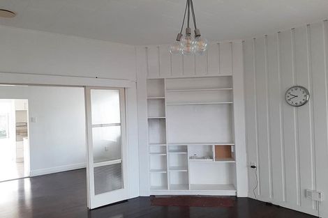 Photo of property in 76 Mays Road, Onehunga, Auckland, 1061