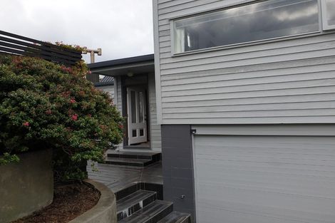 Photo of property in 63a Homebush Road, Khandallah, Wellington, 6035